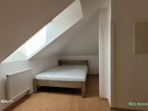 Pronájem bytu 3+kk, Praha - Kunratice, Odboje, 65 m2