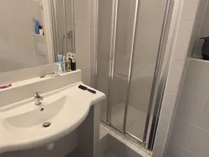 Pronájem bytu 1+kk, Praha - Jinonice, Peroutkova, 16 m2