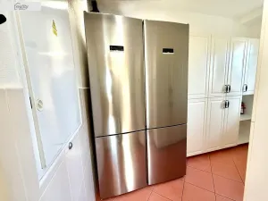 Pronájem rodinného domu, Jesenice - Zdiměřice, Skřivanová, 345 m2