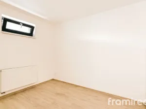 Prodej rodinného domu, Holubice, 179 m2