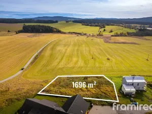 Prodej komerčního pozemku, Frymburk - Kovářov, 1696 m2