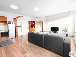 Prodej bytu 2+kk, Praha, Místecká, 49 m2