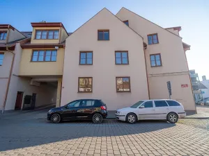Prodej bytu 3+kk, Beroun, Náměstí Joachima Barranda, 81 m2