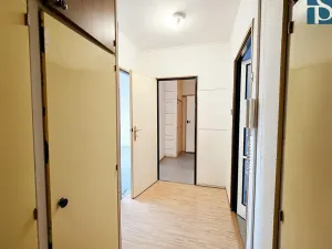 Prodej bytu 3+1, Praha - Podolí, Kaplická, 63 m2