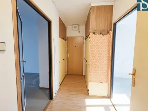Prodej bytu 3+1, Praha - Podolí, Kaplická, 63 m2