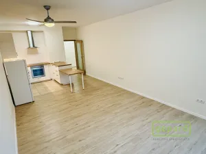 Pronájem bytu 2+kk, Praha - Vokovice, K Červenému vrchu, 47 m2