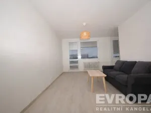 Pronájem bytu 1+kk, Praha - Střížkov, Jablonecká, 46 m2