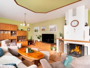 Prodej rodinného domu, Litvínovice, 235 m2