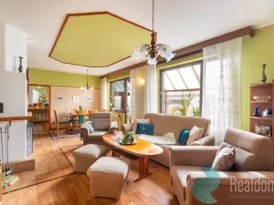 Prodej rodinného domu, Litvínovice, 235 m2