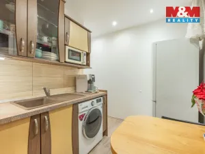 Prodej bytu 2+1, Kladno - Kročehlavy, Polská, 54 m2