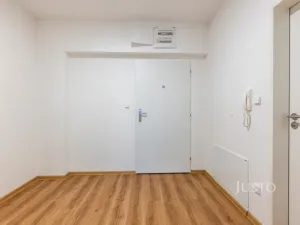 Pronájem bytu 2+kk, Staré Město, Hradišťská, 53 m2
