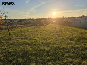 Prodej pozemku pro bydlení, Křenovice, 1527 m2