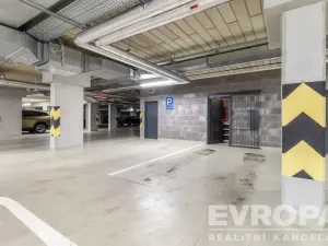 Prodej bytu 3+kk, Praha - Strašnice, Zvěřinova, 98 m2