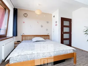 Prodej vícegeneračního domu, Praha - Štěrboholy, Pod areálem, 333 m2