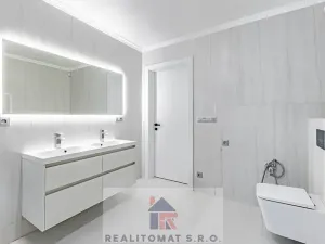 Prodej vily, Praha - Komořany, Pod lesem, 770 m2