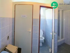 Pronájem skladu, Bykoš, 1100 m2