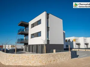 Prodej bytu 3+kk, Novalja, Chorvatsko, 76 m2