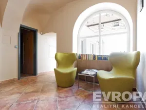 Pronájem bytu 3+1, Plzeň - Vnitřní Město, Bezručova, 95 m2