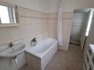 Pronájem bytu 3+1, Plzeň, Pod Záhorskem, 100 m2