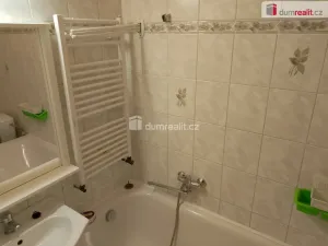 Pronájem bytu 1+1, Karlovy Vary, Petřín, 37 m2