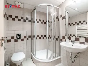 Pronájem kanceláře, Praha - Smíchov, Kováků, 103 m2