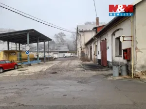Pronájem skladu, Lešná, 379 m2