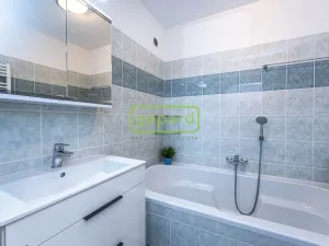 Prodej bytu 3+kk, Praha, Borovanského, 70 m2