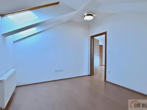 Pronájem bytu 4+kk, Olomouc - Hodolany, Holická, 82 m2