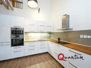 Pronájem bytu 2+kk, Praha - Žižkov, Buchovcova, 72 m2