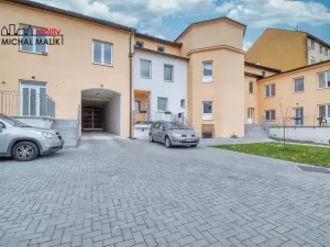 Prodej bytu 2+kk, Hranice, Třída Československé armády, 55 m2