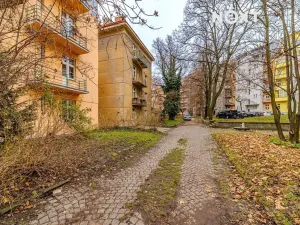 Pronájem bytu 2+kk, Praha - Nusle, Lounských, 38 m2