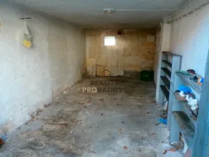 Pronájem garáže, Znojmo, Palliardiho, 19 m2