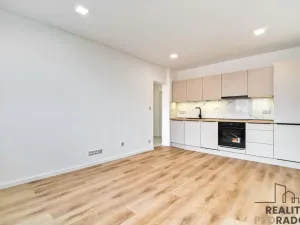 Pronájem bytu 2+kk, Ostrava - Poruba, Vietnamská, 41 m2