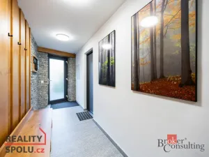 Prodej rodinného domu, 213 m2