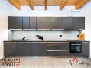 Prodej rodinného domu, 213 m2