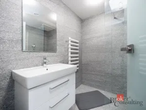 Prodej rodinného domu, Trutnov - Oblanov, 213 m2