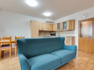 Pronájem bytu 1+kk, Praha - Bohnice, Ústavní, 59 m2