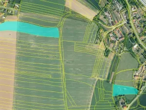 Dražba pole, Výrov, 21598 m2