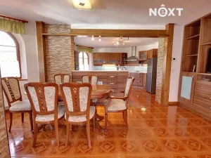 Pronájem rodinného domu, Vrchlabí, Poštovní, 250 m2