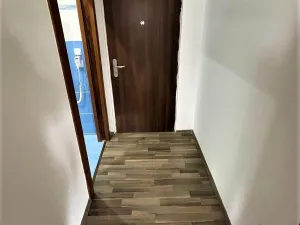 Pronájem bytu 1+1, Rakovník, U Křížku, 36 m2