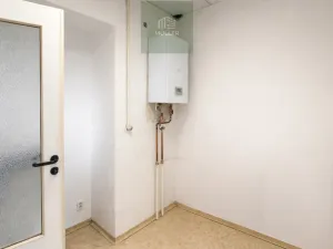 Pronájem kanceláře, Plzeň - Jižní Předměstí, Klatovská třída, 125 m2