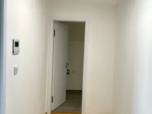 Pronájem bytu 2+kk, Praha - Nusle, Mužíkova, 43 m2