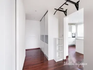 Pronájem bytu 2+kk, Praha - Troja, Lublinská, 66 m2