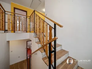 Prodej rodinného domu, Pecka, 176 m2