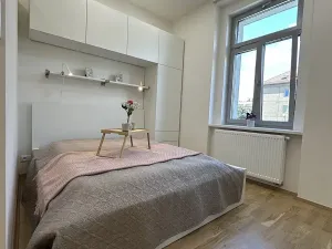 Pronájem bytu 1+1, Praha - Libeň, Kovářská, 35 m2