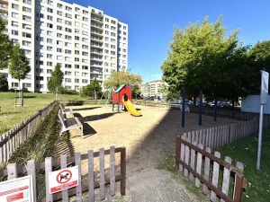 Prodej bytu 3+1, Praha - Horní Měcholupy, Boloňská, 77 m2