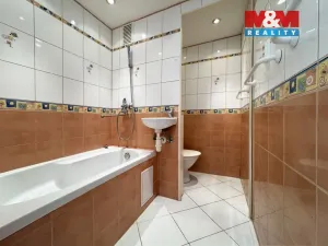 Pronájem bytu 1+kk, Karlovy Vary - Drahovice, Východní, 20 m2