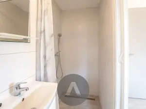 Pronájem bytu 1+kk, Brno, Žabovřeská, 27 m2