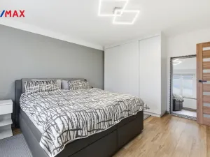 Prodej bytu 4+kk, Karlovy Vary - Tašovice, Slovanská, 96 m2