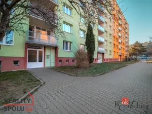 Pronájem bytu 1+1, Plzeň, Macháčkova, 36 m2